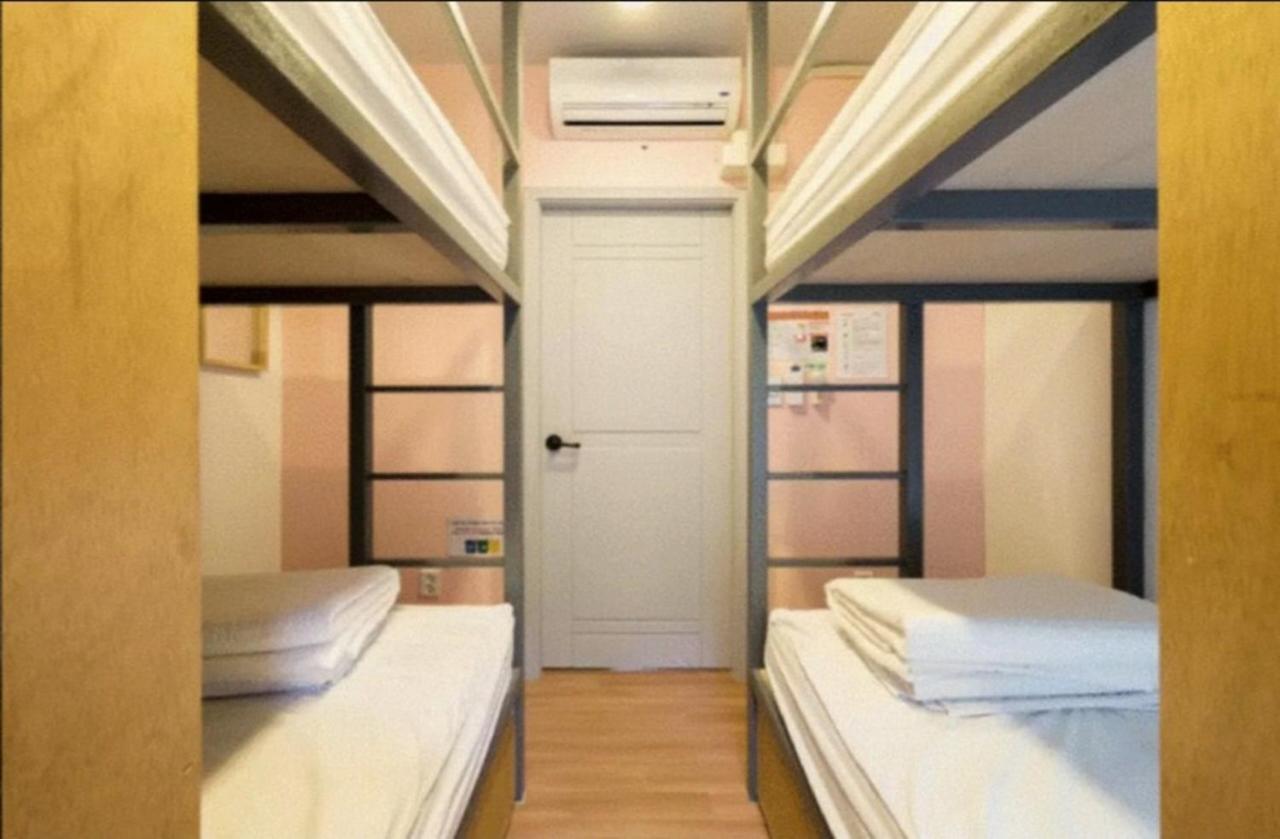 Easytrip Guesthouse Сеул Экстерьер фото